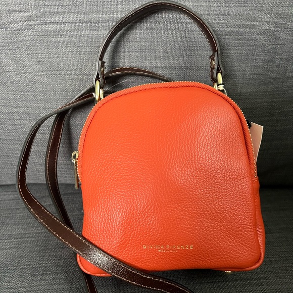 NWT DIVINA FIRENZE SMALL MULTIFUNCTIONAL BACKPACK